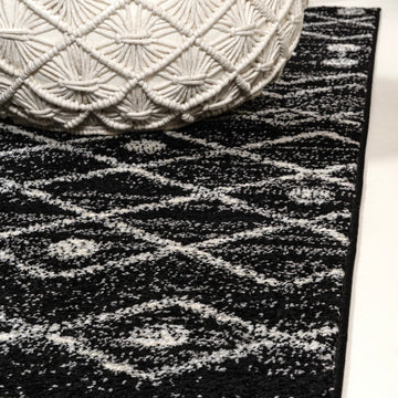 Aksil Moroccan Beni Souk Area Rug